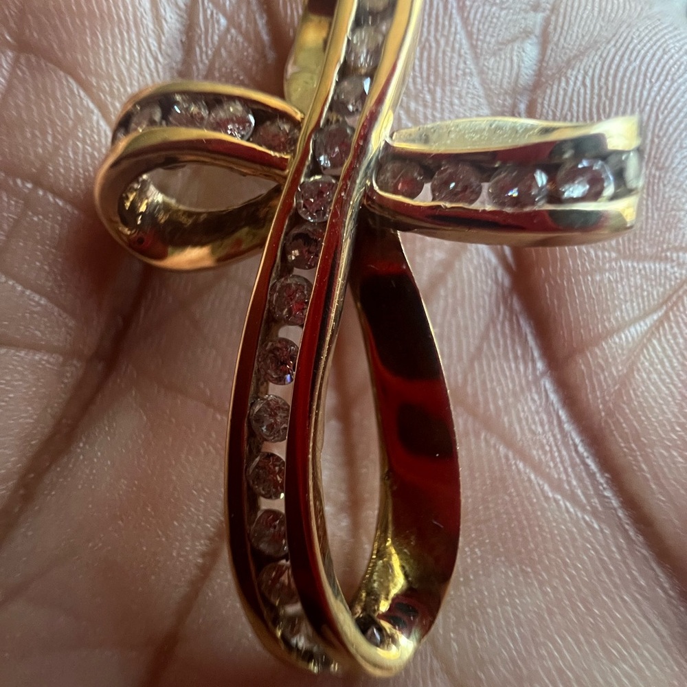 Elegant 10k Gold and Diamond Cross Pendant - Picture 3 of 5